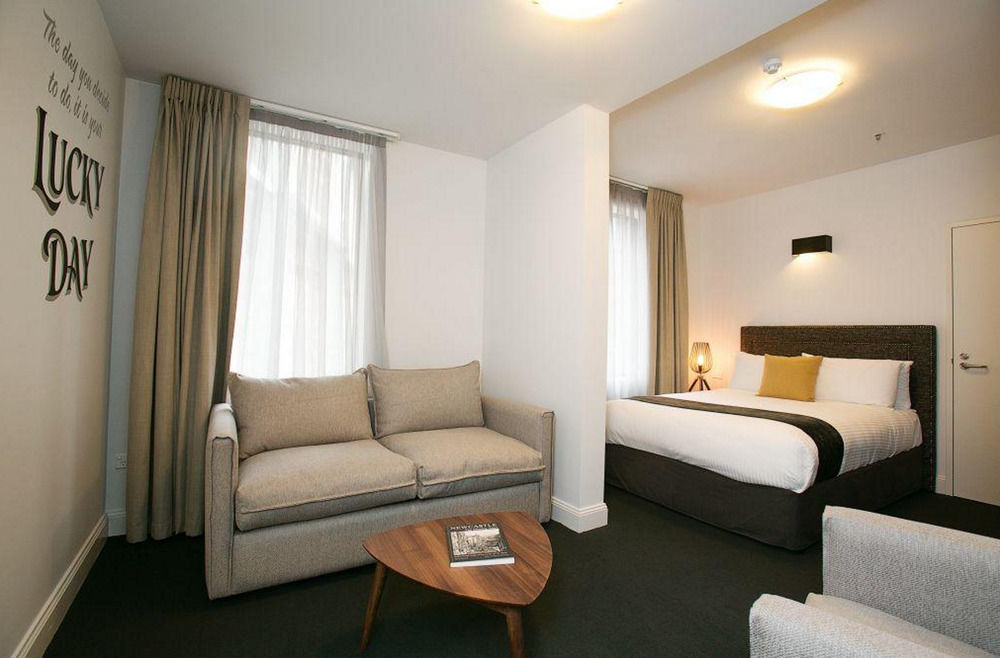 The Lucky Hotel Newcastle Exterior foto