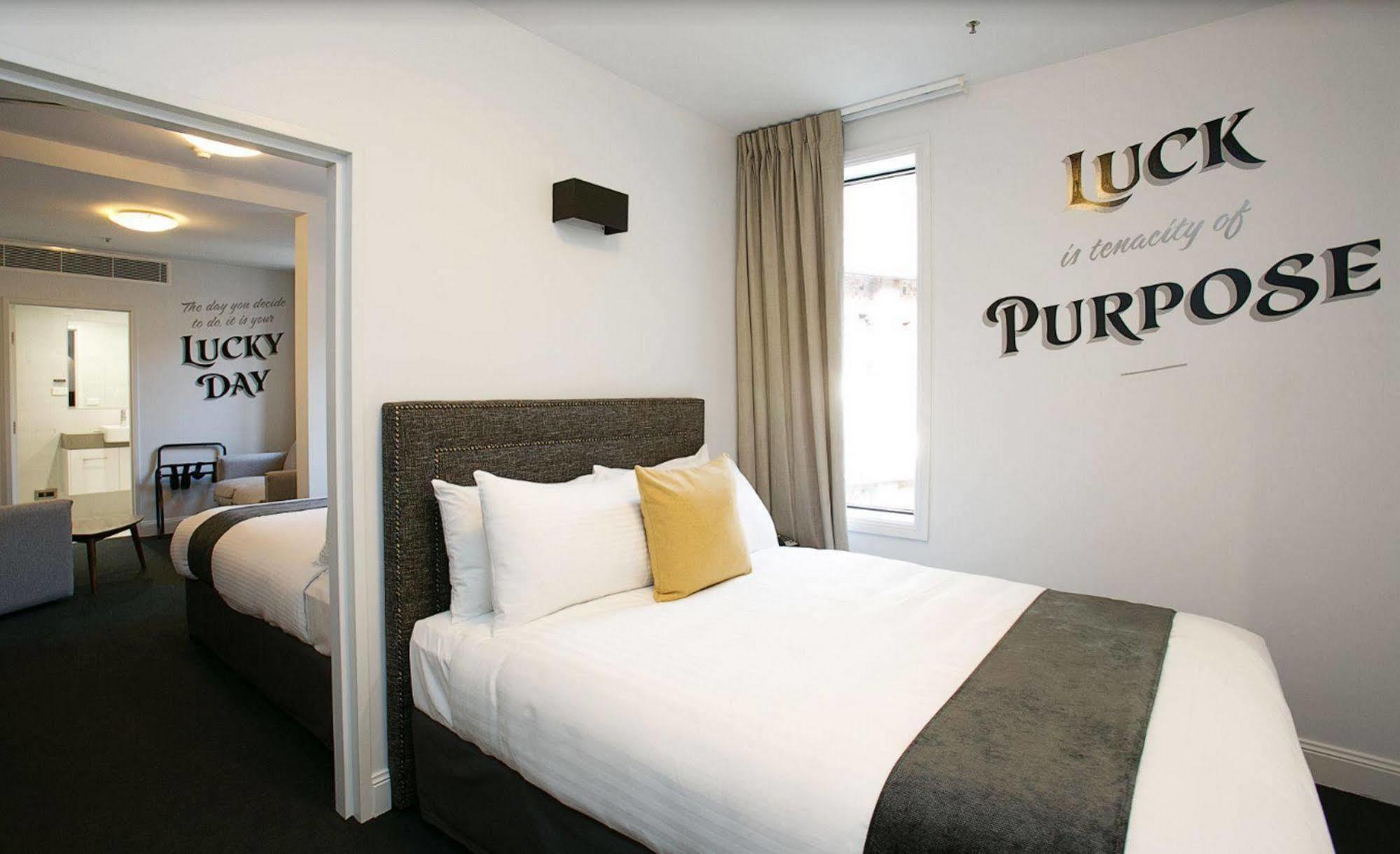 The Lucky Hotel Newcastle Exterior foto